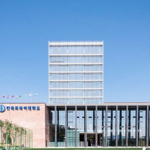 small_Hankuk University of Foreign Studies Yongin Campus Main Building (4)